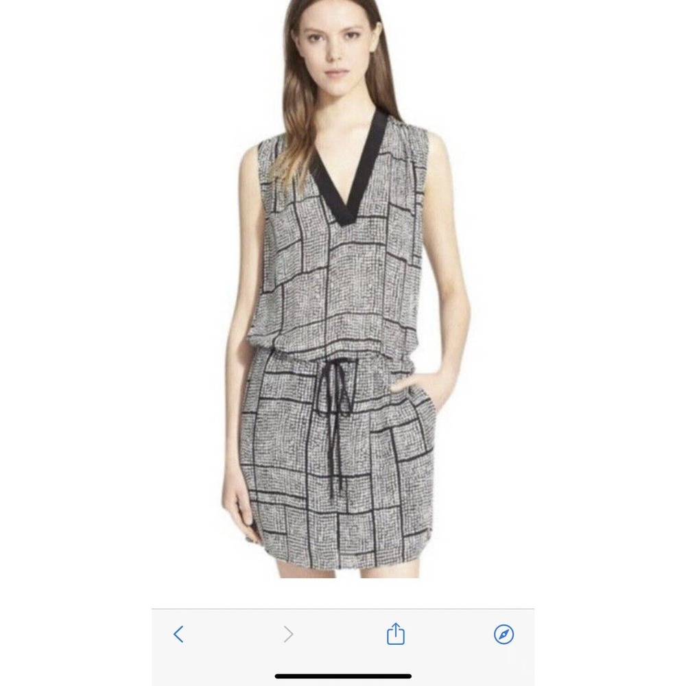Vince Silk A-Line Knee Lenght Sleeveless V- Neck Dress Black Size M